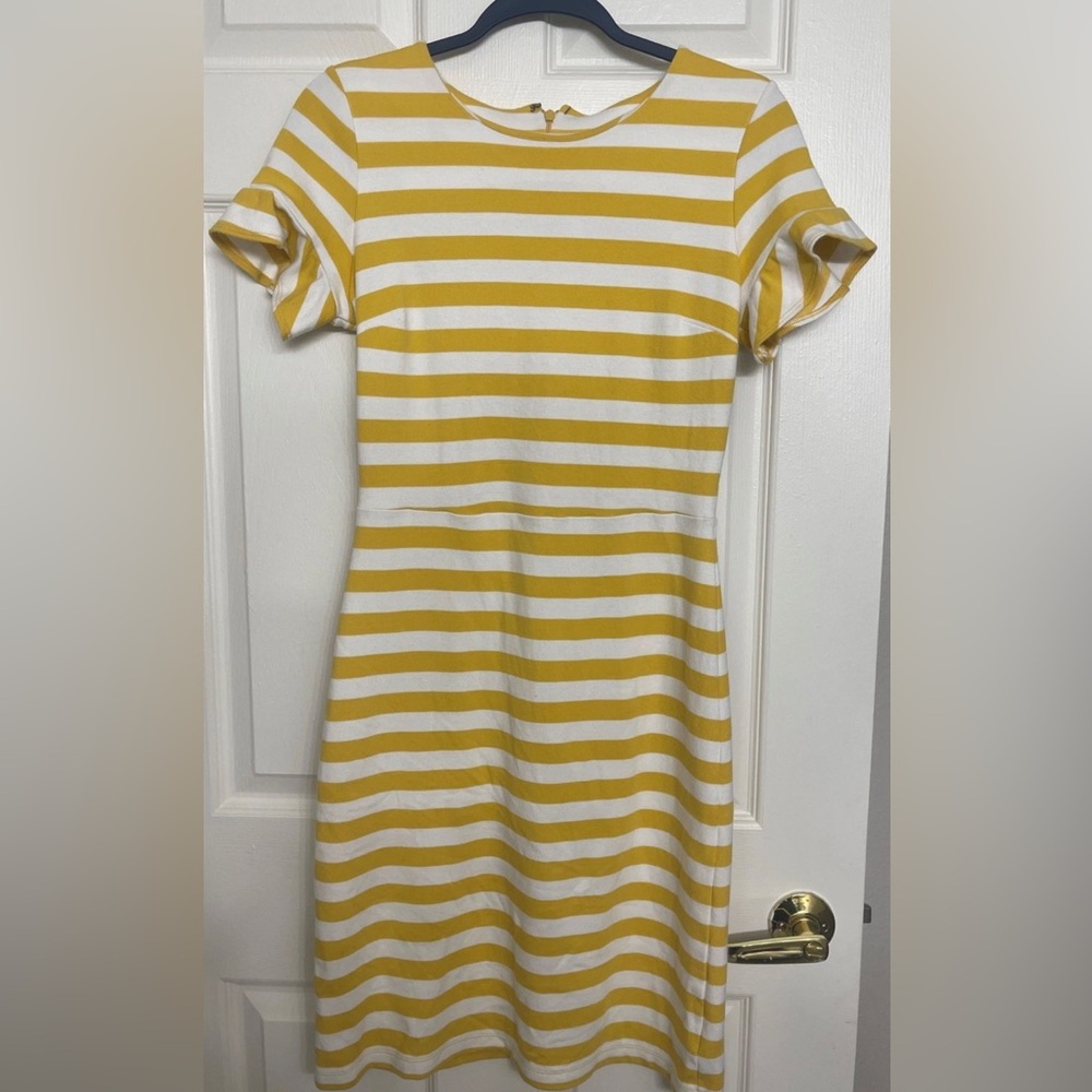 Old Navy Yellow and White Puff Sleeve Sheath Dress Size S